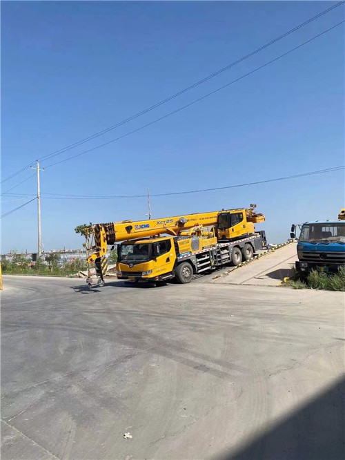 长春市吊车作业时，可能会产生哪些额外收费项目？